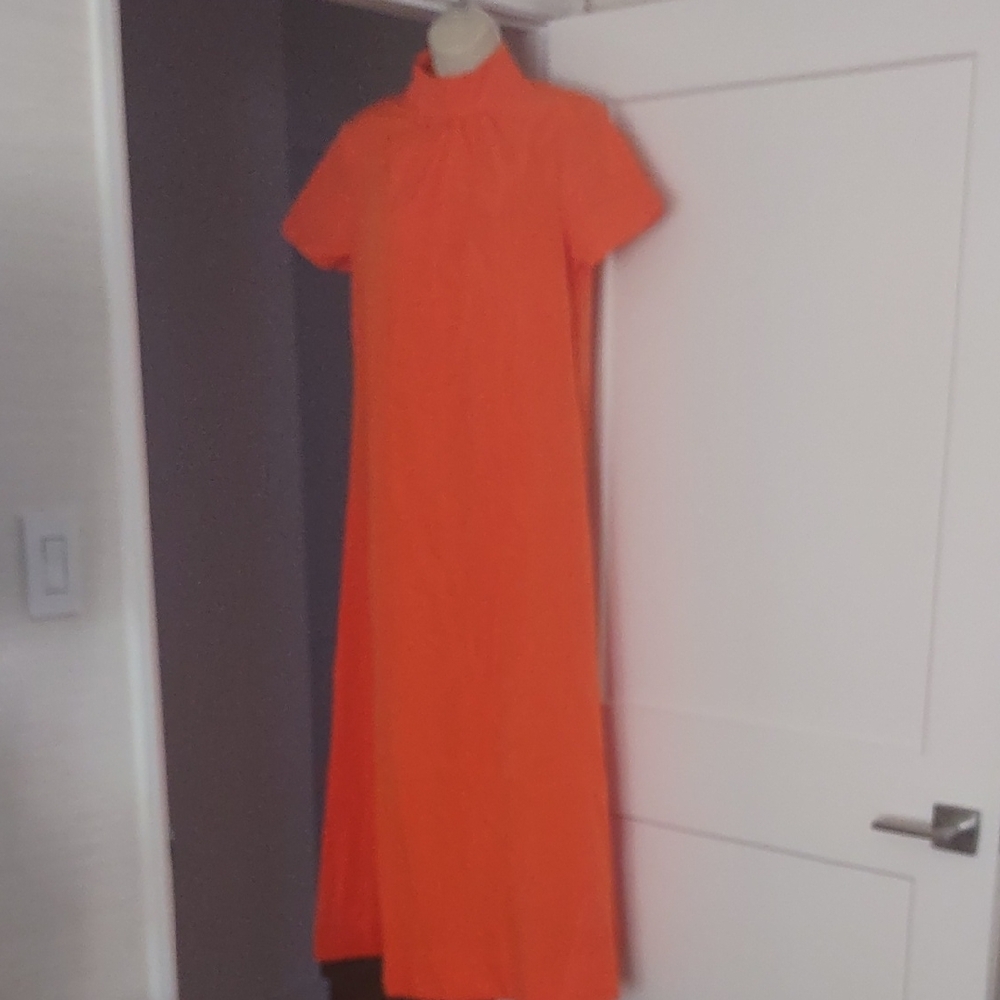 Loose Short Sleeves Solid Color High-Neck Maxi Dresses - Large